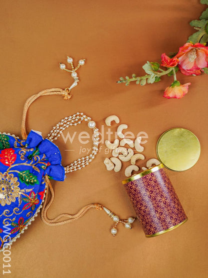 Combo - Dry Fruit Tin with Cashew in Potli Bag - WGC0011