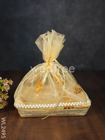 Decorative Tissue Basket (Tokri) - Medium - WL2495