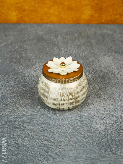 Dry Fruit Box with Floral Cap - WS0177