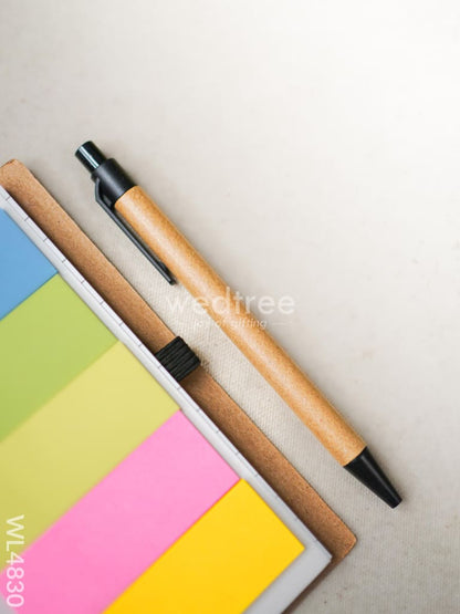 Eco Friendly Gift Set( Bamboo Diary, Sticky Notes, Bamboo Keychain, Pen) - WL4830