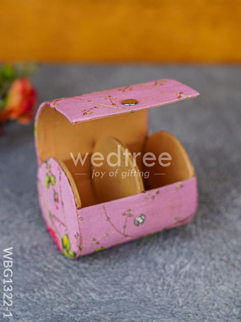 Floral Embroidery Bangle Box - WBG1322