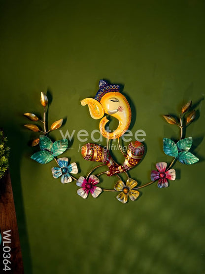 Ganesha with small flowers - WL0364