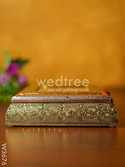 German Oxidised Transparent Dry Fruit Box 7 X 7 inch - W3676