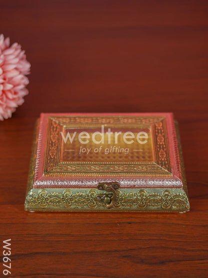 German Oxidised Transparent Dry Fruit Box 7 X 7 inch - W3676