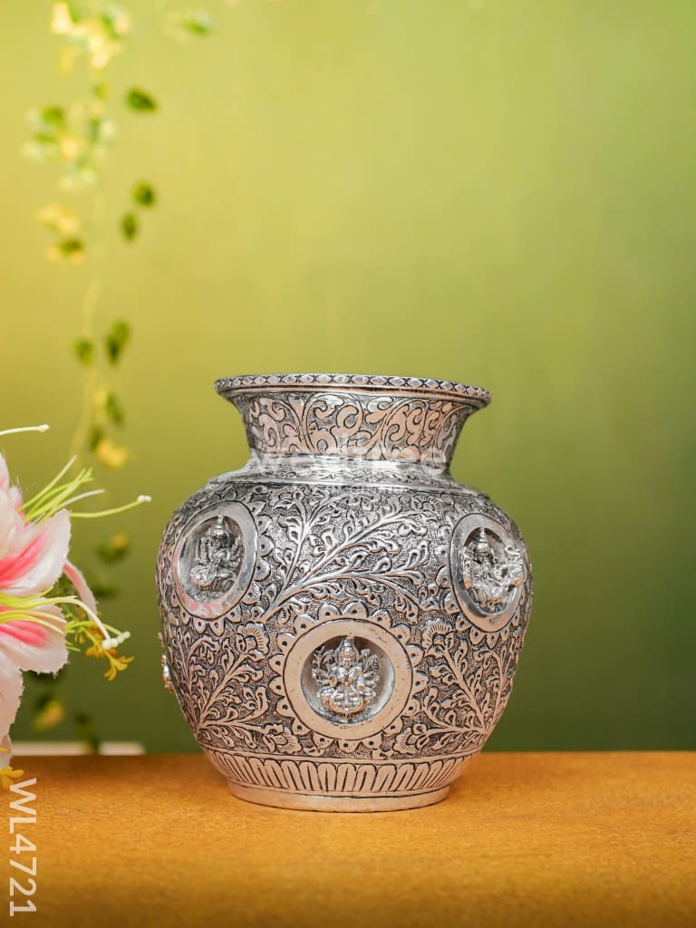 German Silver Antique Ashtalakshmi Kodam - 7 inch - WL4721