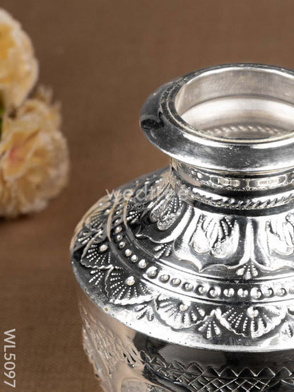 German Silver Ashtalakshmi Kudam - WL5097