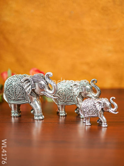 German Silver Elephant Figurine - Set of 3 - WL4176