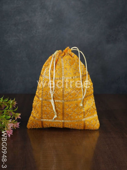 Golden Embroidary String Bag - WBG0948