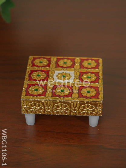 Golden Finished Red Meenakari Manai - WBG1106