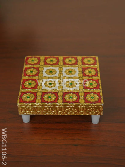 Golden Finished Red Meenakari Manai - WBG1106