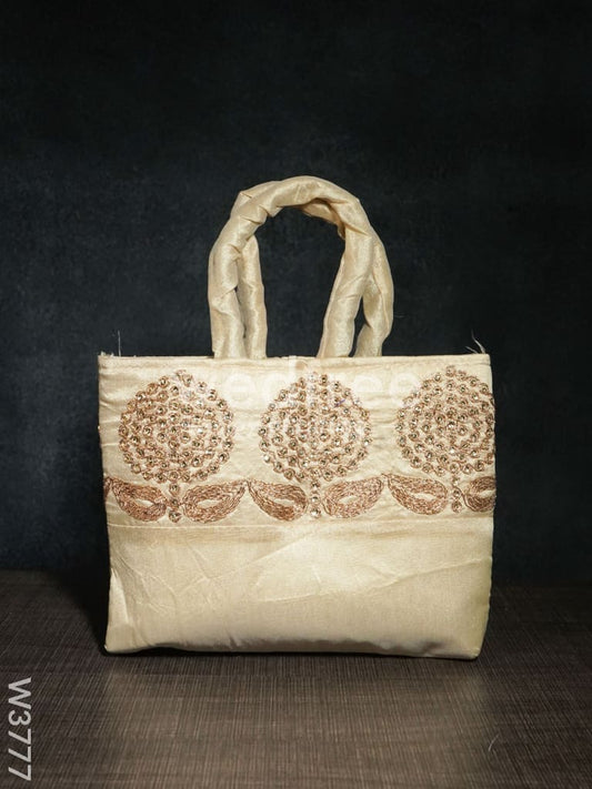 Hand Bag with Embroidery - W3777