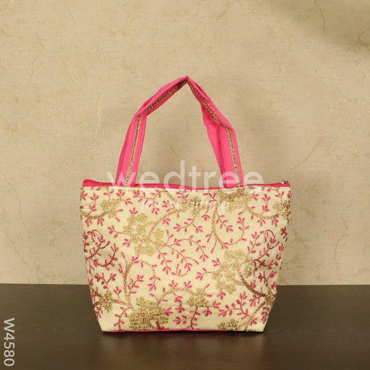 Hand bag with leaf and floral embroidery design - W4580