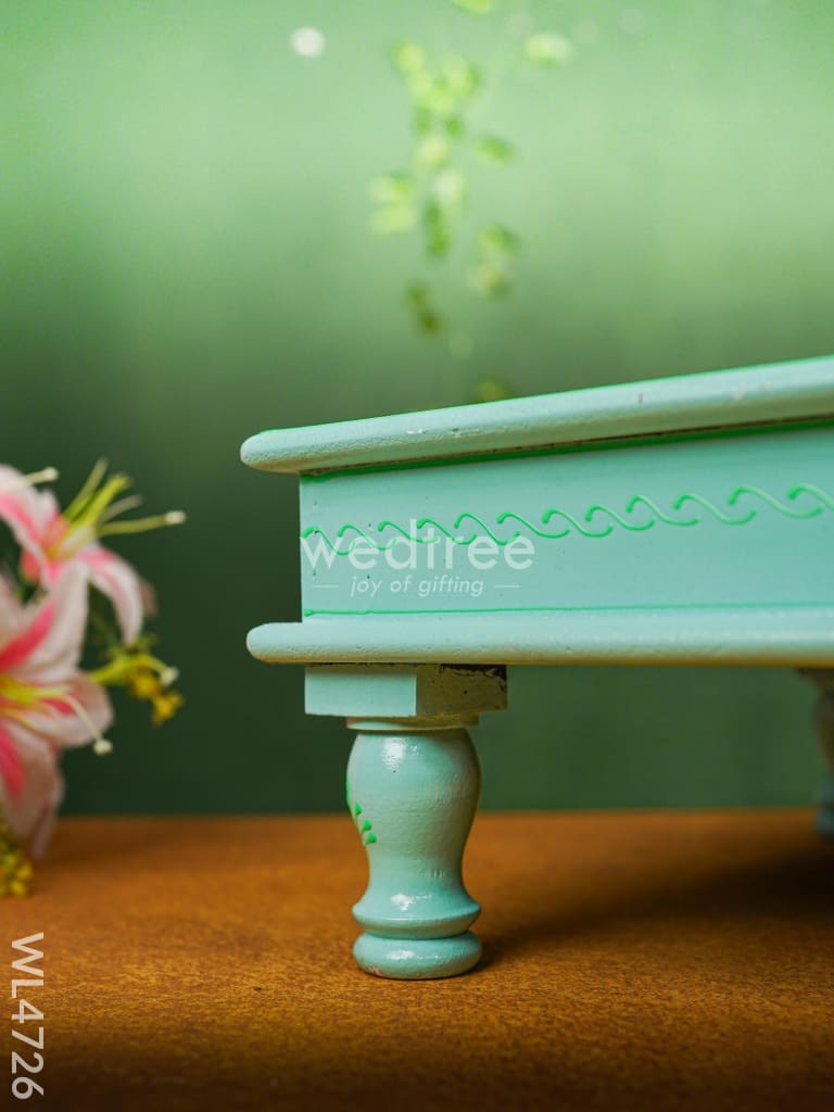 Handpainted Wooden Manai - WL4726