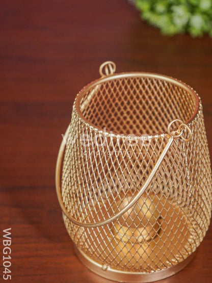 Hanging Jhaali T Light Holder - WBG1045