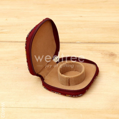 Kalamkari rectangle bangle holder - W4402