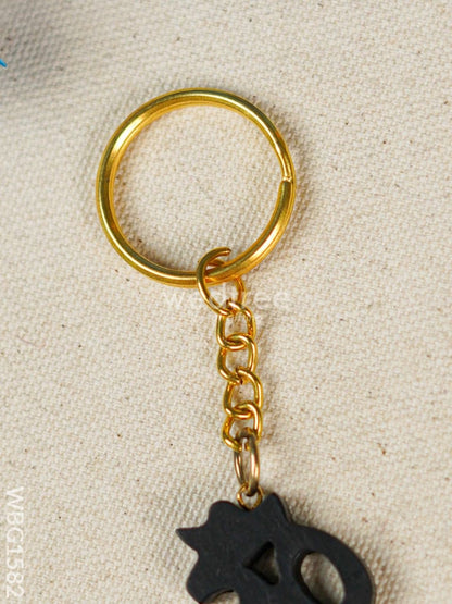 Karungali OM Keychain - 3 inch - WBG1582