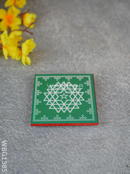 Laminated Manai - Aishwarya Kolam Design - 4 inch x 4 inch - WBG1385
