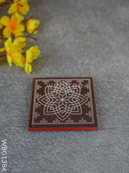 Laminated Manai - Hridhaya Kamalam Kolam Design - 4 inch x 4 inch - WBG1384
