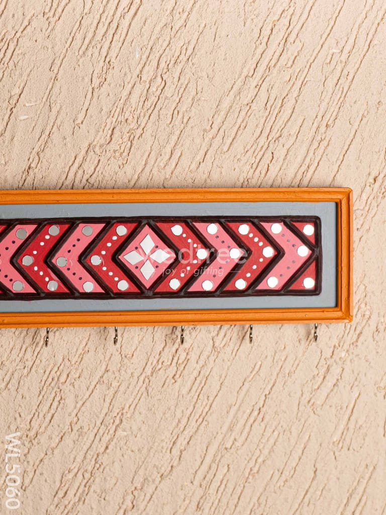 Lippan Art: Key Hanger - 12x4 inch - WL5060