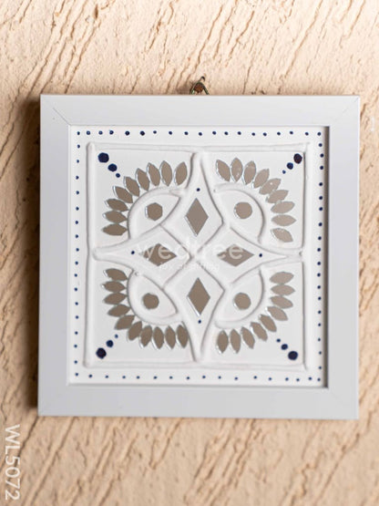 Lippan Art: Rangoli Frame - 7x7 inch - WL5072