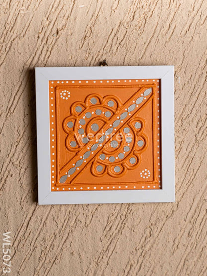 Lippan Art: Rangoli Frame - 7x7 inch - WL5073