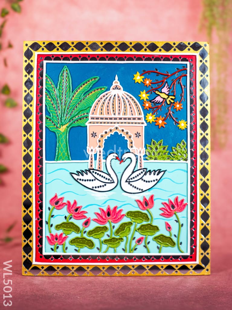 Lippan Art: Swan Hanging Frame - 20 x 16 inch - WL5013