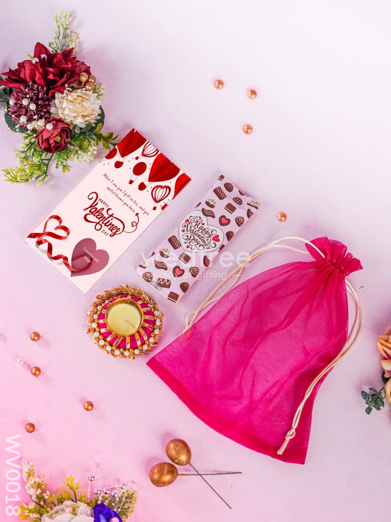 Love Bundle with String Bag, T-Light Holder, Chocolate and Card - WV0018