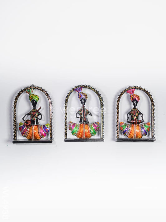 Metal Handpainted Sardar - Set of 3 - WL4938