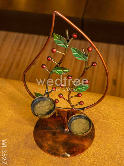 Metal Leaf Shaped Candle Holder - WL3527