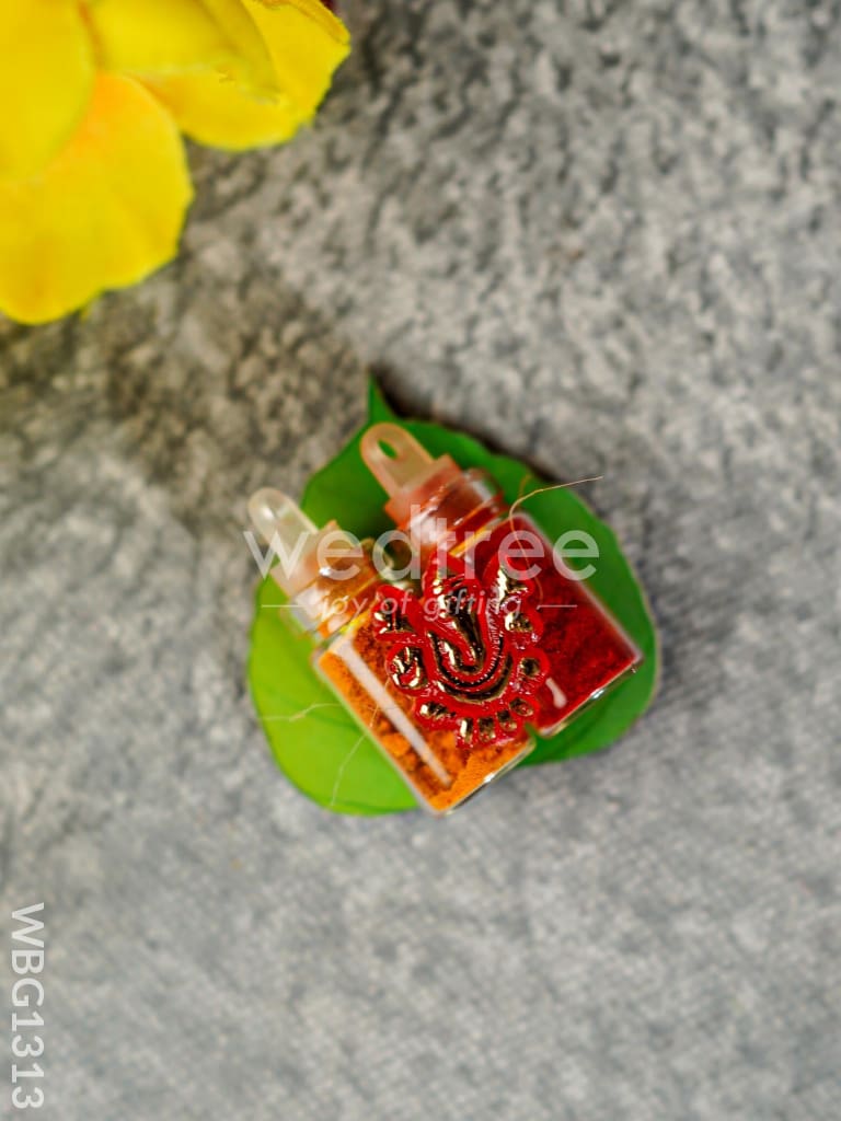Miniature Manjal Kumkum Set on Leaf Base - WBG1313