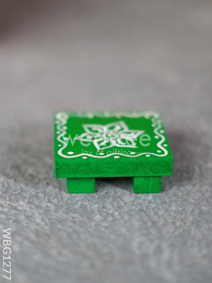 Miniature Wooden Manai with Rangoli Design - WBG1277