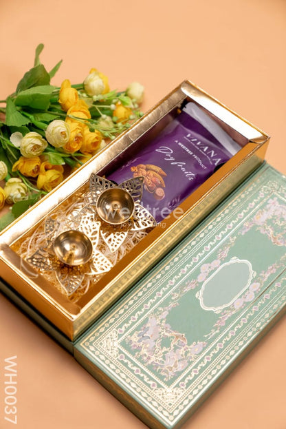 New Year Hamper 3 - Brass Diya and Dry Fruits - WH0037