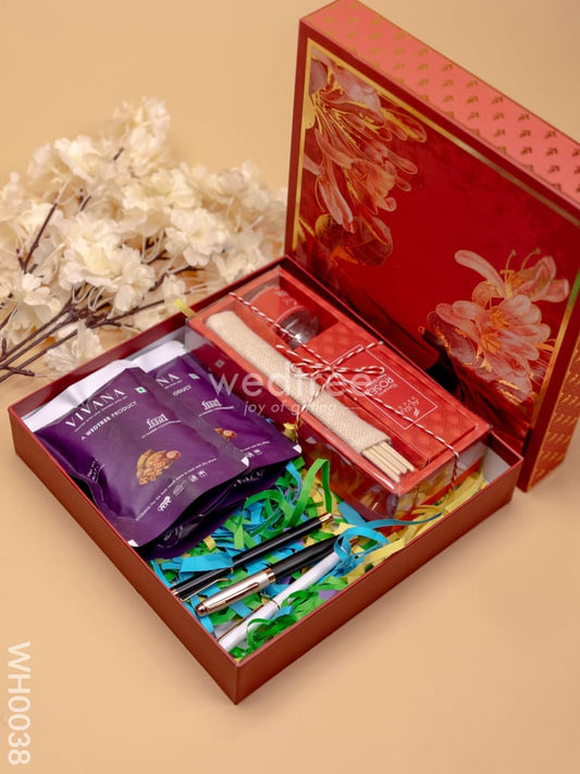 New Year Hamper 4 - Diffuser, Pen and Dry Fruits - WH0038