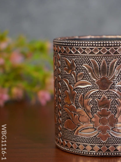 Oxidised Penstand With Floral Design - Wbg1116