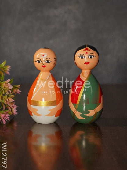 Pandit Couple - Channapatna Toy - WL2797