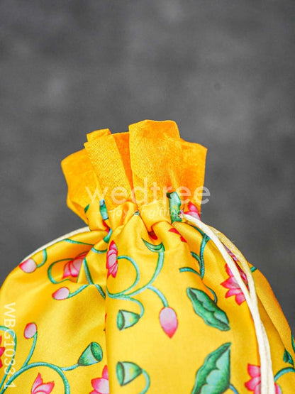 Pichwai Print String Bag - WBG1033