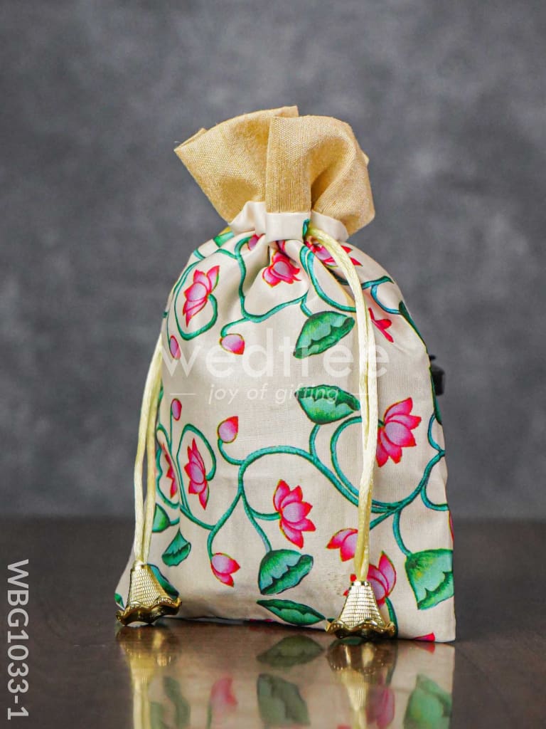 Pichwai Print String Bag - WBG1033
