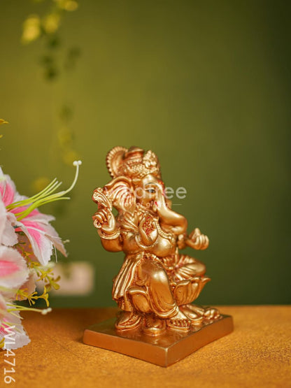 Polyresin Ganesha Idol - 7 inch - WL4716