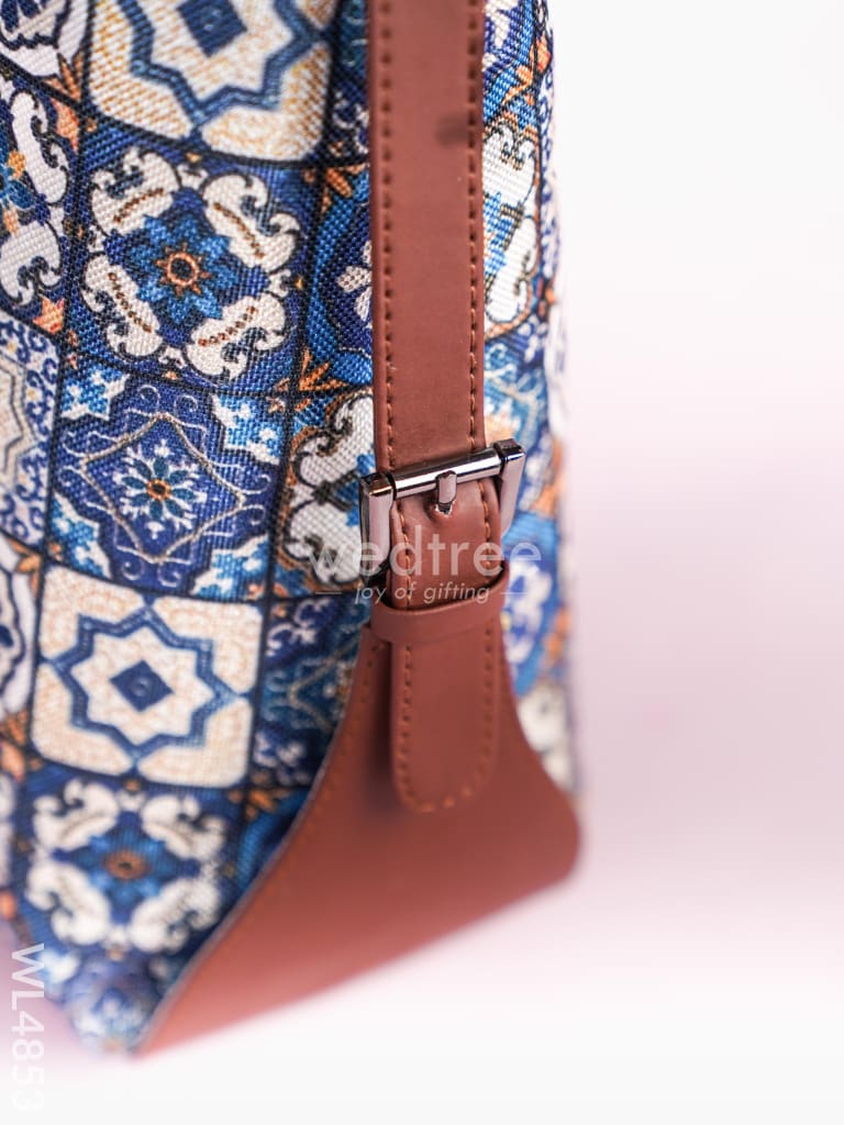 Printed Fabric Handbags - WL4853