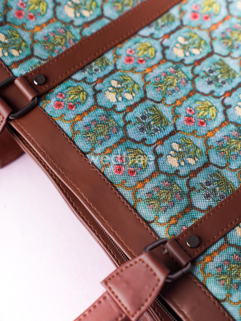 Printed Fabric Handbags - WL4877