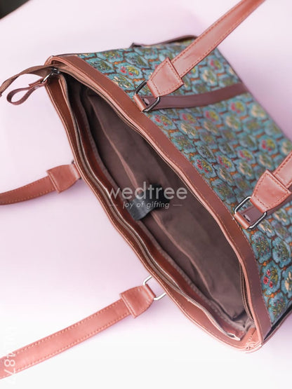 Printed Fabric Handbags - WL4877