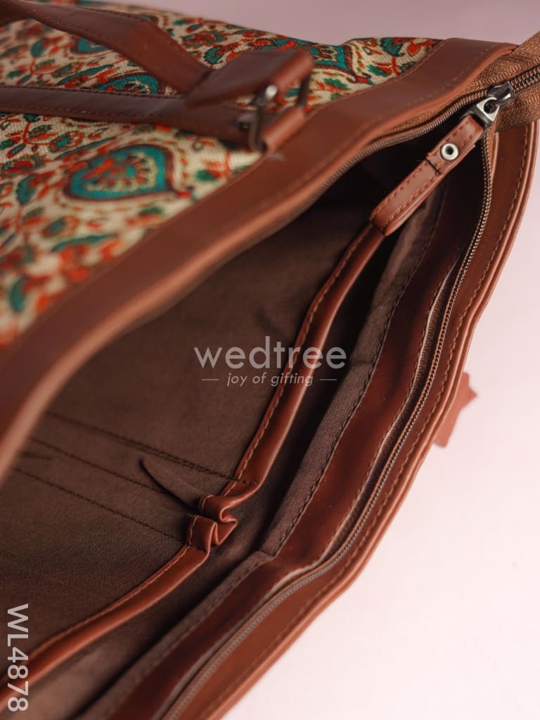 Printed Fabric Handbags - WL4878