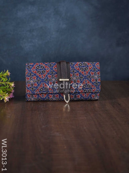 Printed Fabric Wallet with Flip Lock - WL3013