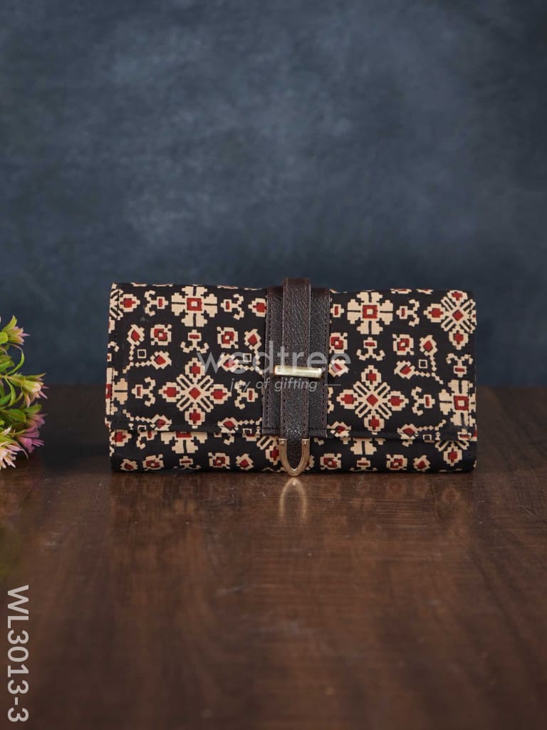 Printed Fabric Wallet with Flip Lock - WL3013