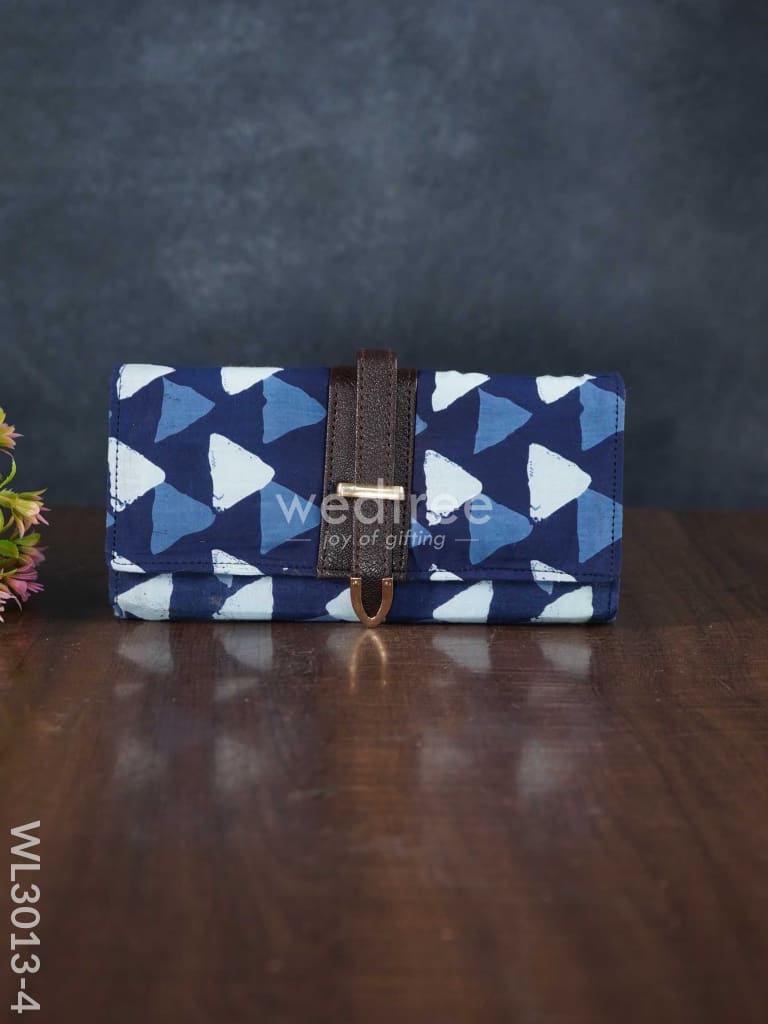 Printed Fabric Wallet with Flip Lock - WL3013