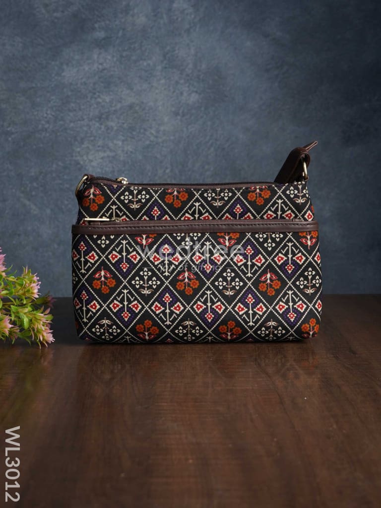 Printed Sling Bag in Cotton Fabric - WL3012