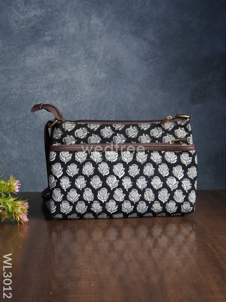 Printed Sling Bag in Cotton Fabric - WL3012