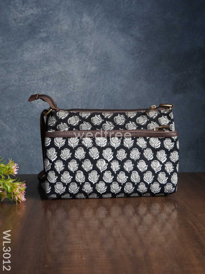 Printed Sling Bag in Cotton Fabric - WL3012