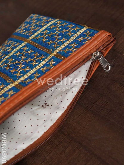 Purse with Golden Embroidery and Faux Leather Handle - WBG0890