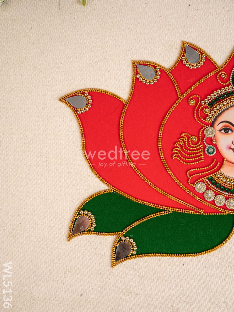 Rangoli - Lotus with Amman Face - WL5136